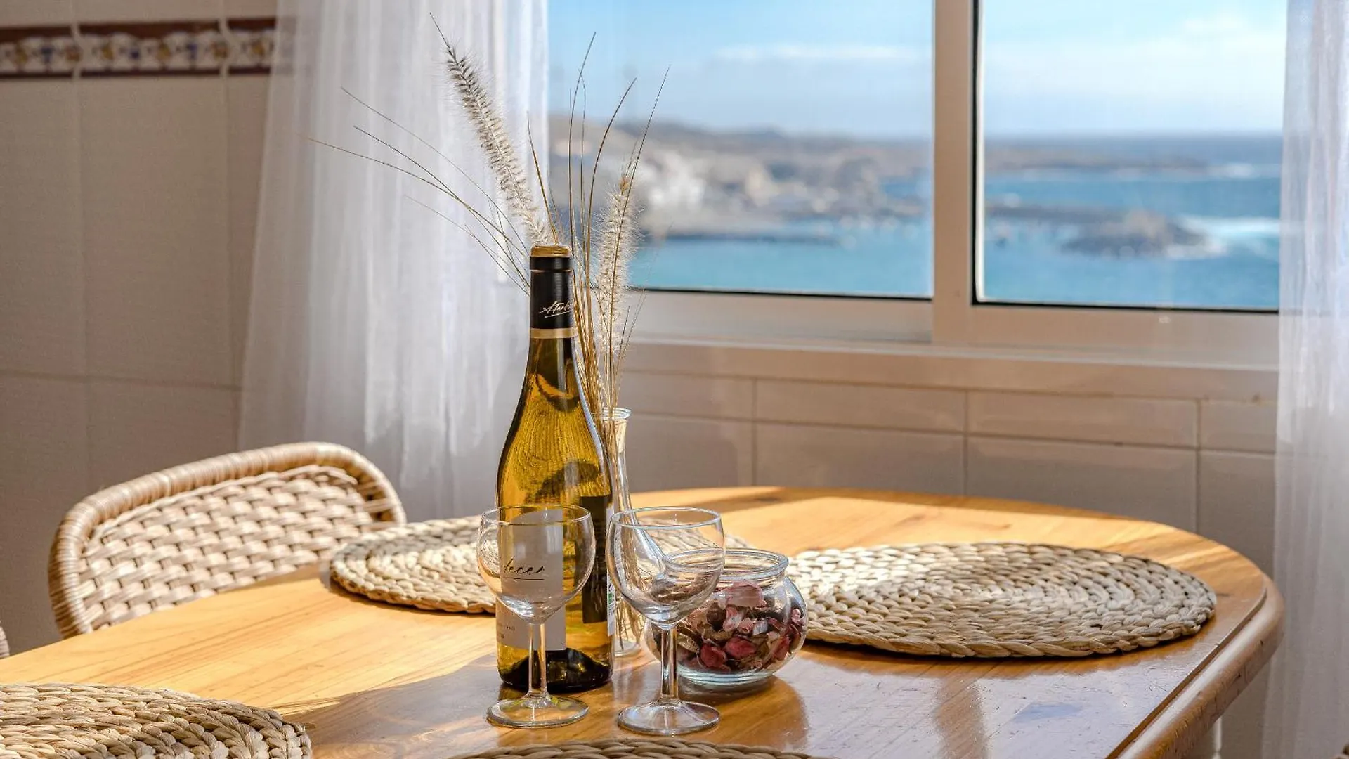 2 Bedroom Unique Ocean View Apartment In Tajao La Mareta 0*,